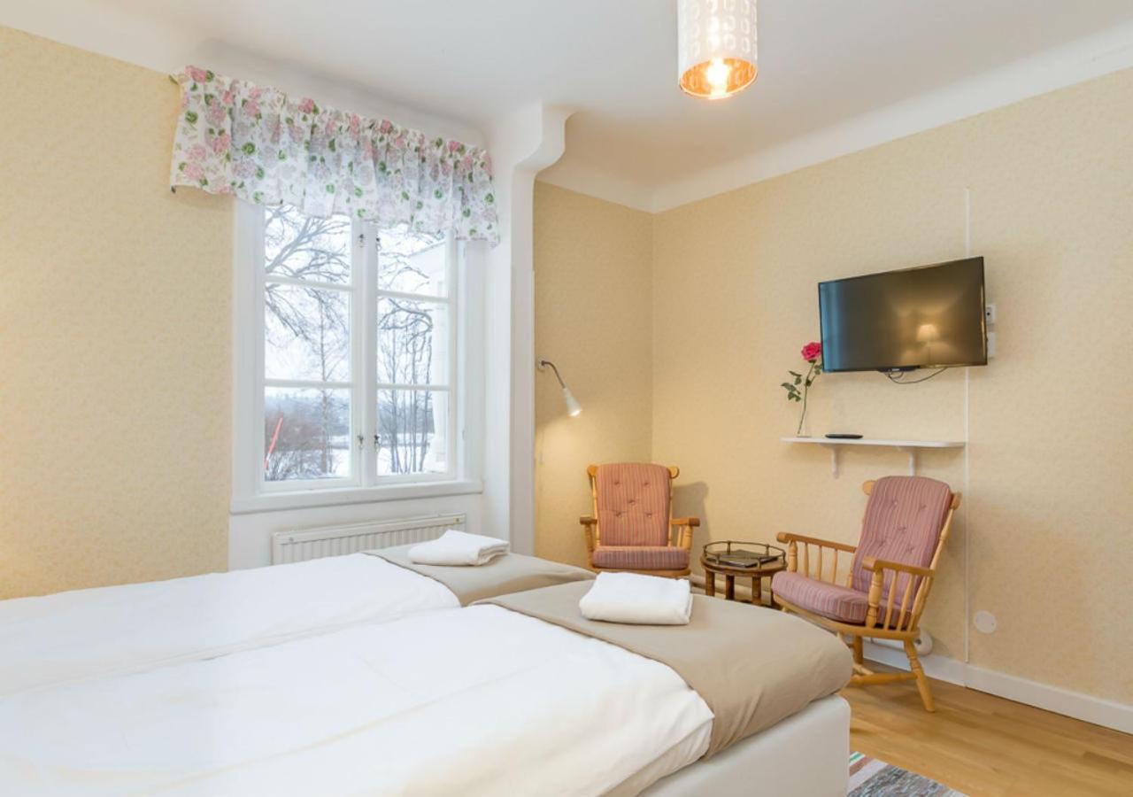 Malmgardens Vandrarhem B&B Strängnäs 외부 사진